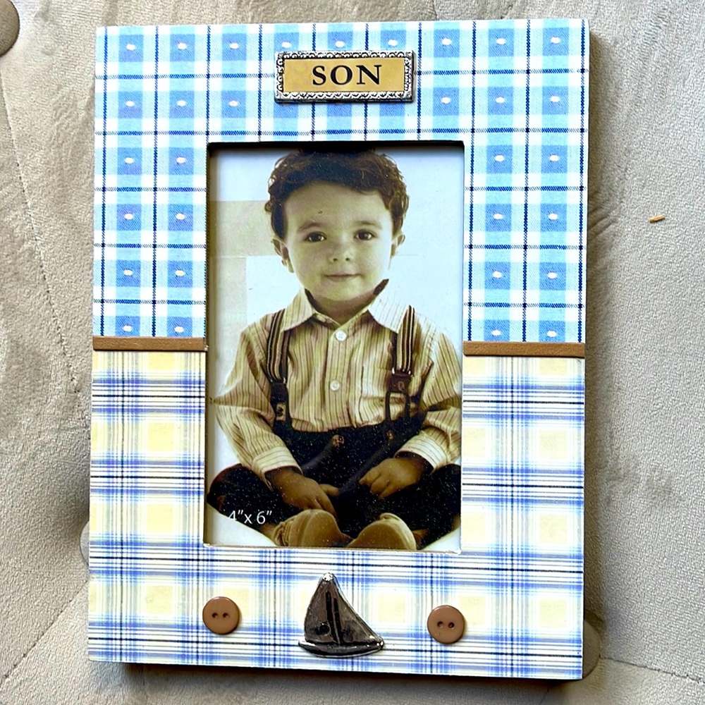 Picture Frame - Picture 1 of 2
